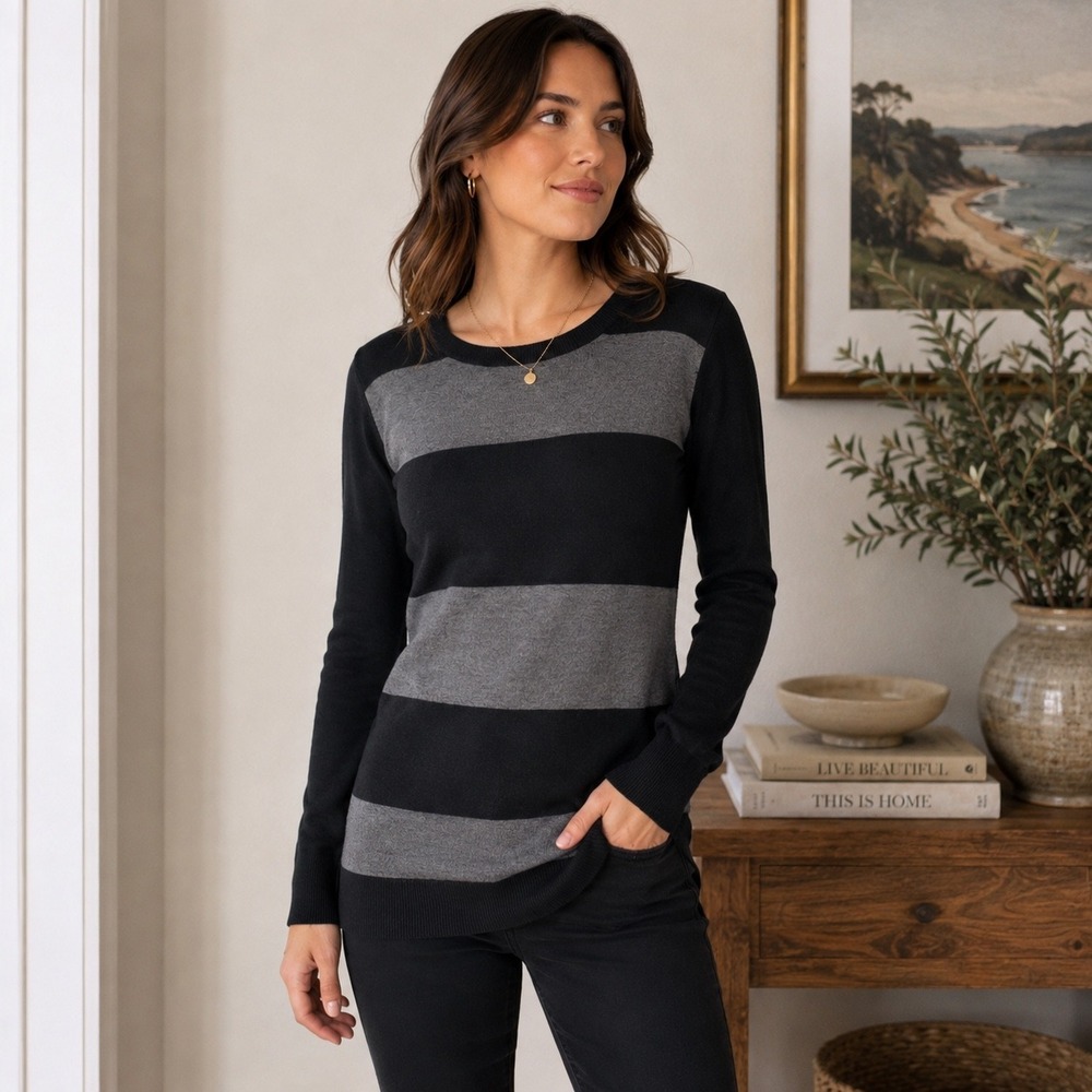 Banana Republic Petite M Black Gray Striped Cotton Blend Long Sleeve Sweater
